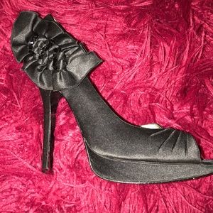 Elegant Satin Pump with beaded flower design